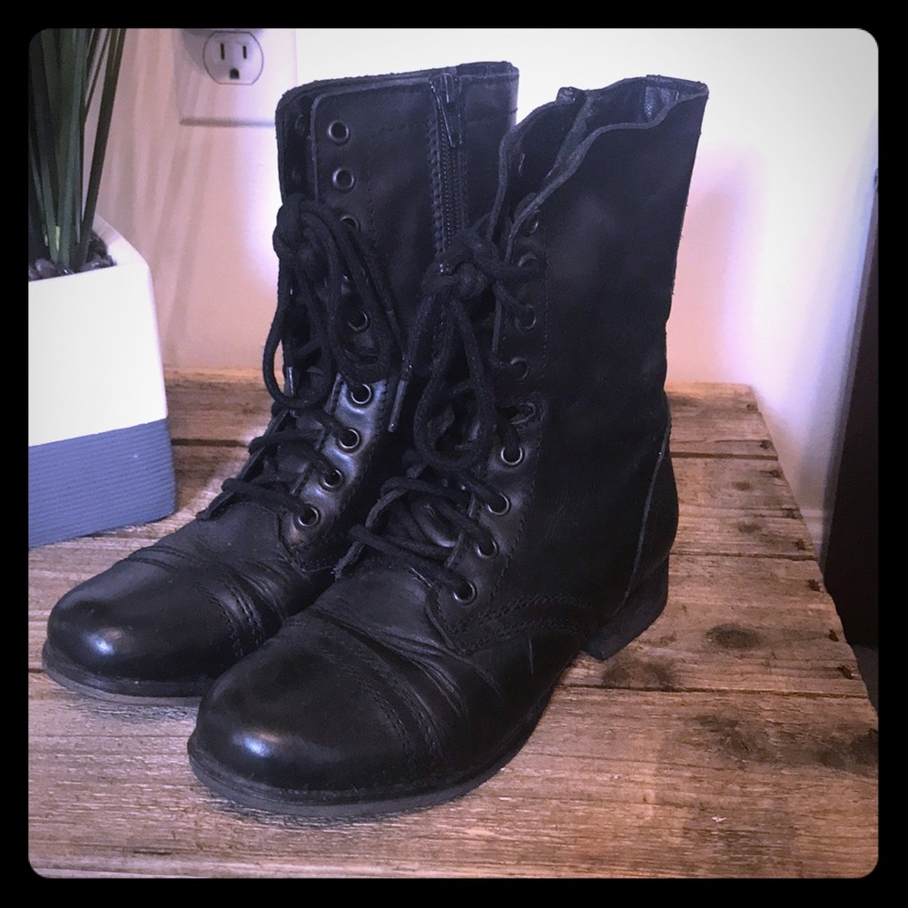 Steve Madden Troopa combat boots